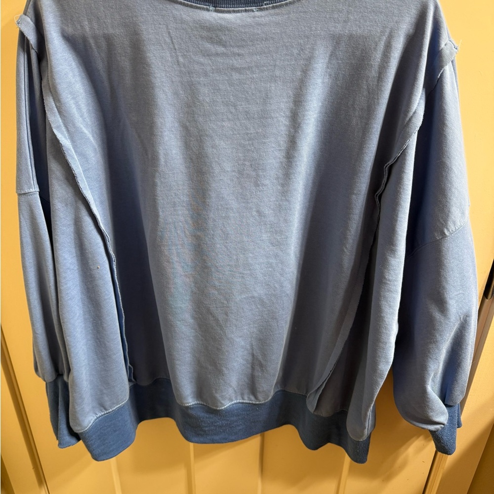 Easel Blue Top with Vibrant Floral Peace Sign Design - Picture 7 of 12